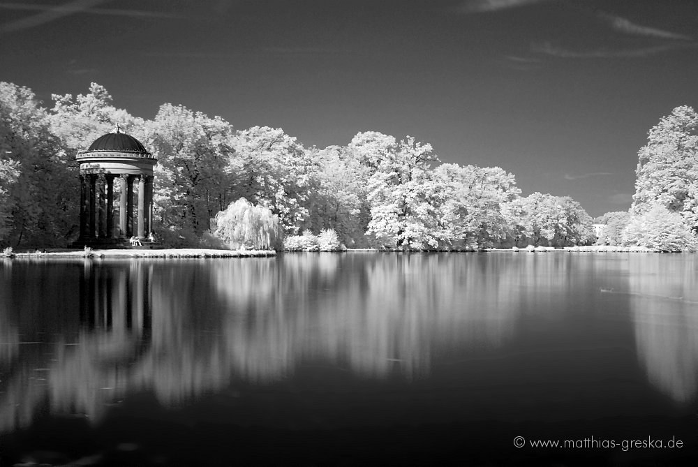 01_Apollo-IR-002-final.JPG - Apollotempel in Nymphenburg