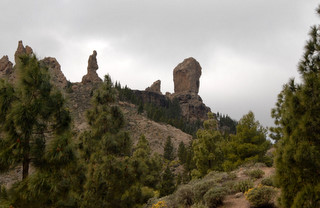 Blick auf den Roque Nublo und den Mnch