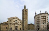 Dom und Baptisterium in Parma